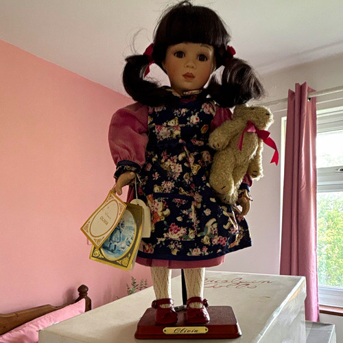 Alberon doll olivia porcelain - alberon,