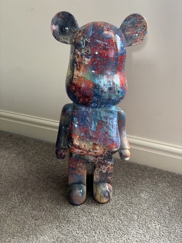 Giant teddy bear sculpture - giant,