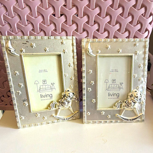 Living silver metal photo - living,